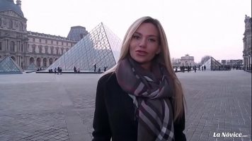 هذا شقراء سعيد جدا مع هذه اللعبة الجنس